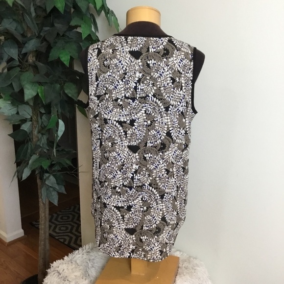 Larry Levine medium tank with front zipper - Picture 10 of 16